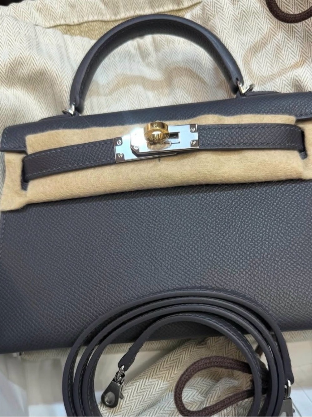 AUTH. HERMES Gray Epsom Leather Mini Kelly Bag size Small Receipt included RARE